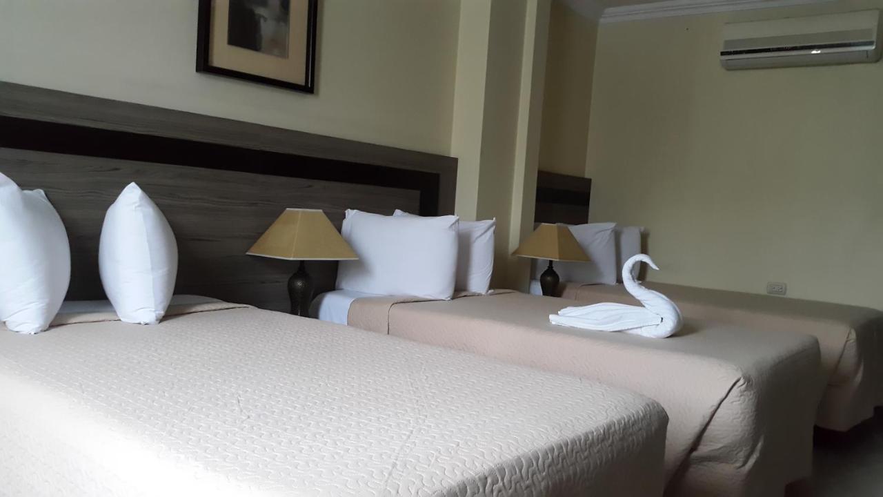 Atlantic Blue Hotel 과야킬 외부 사진