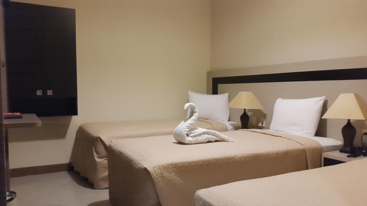 Atlantic Blue Hotel 과야킬 외부 사진