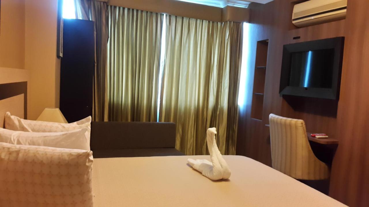Atlantic Blue Hotel 과야킬 외부 사진