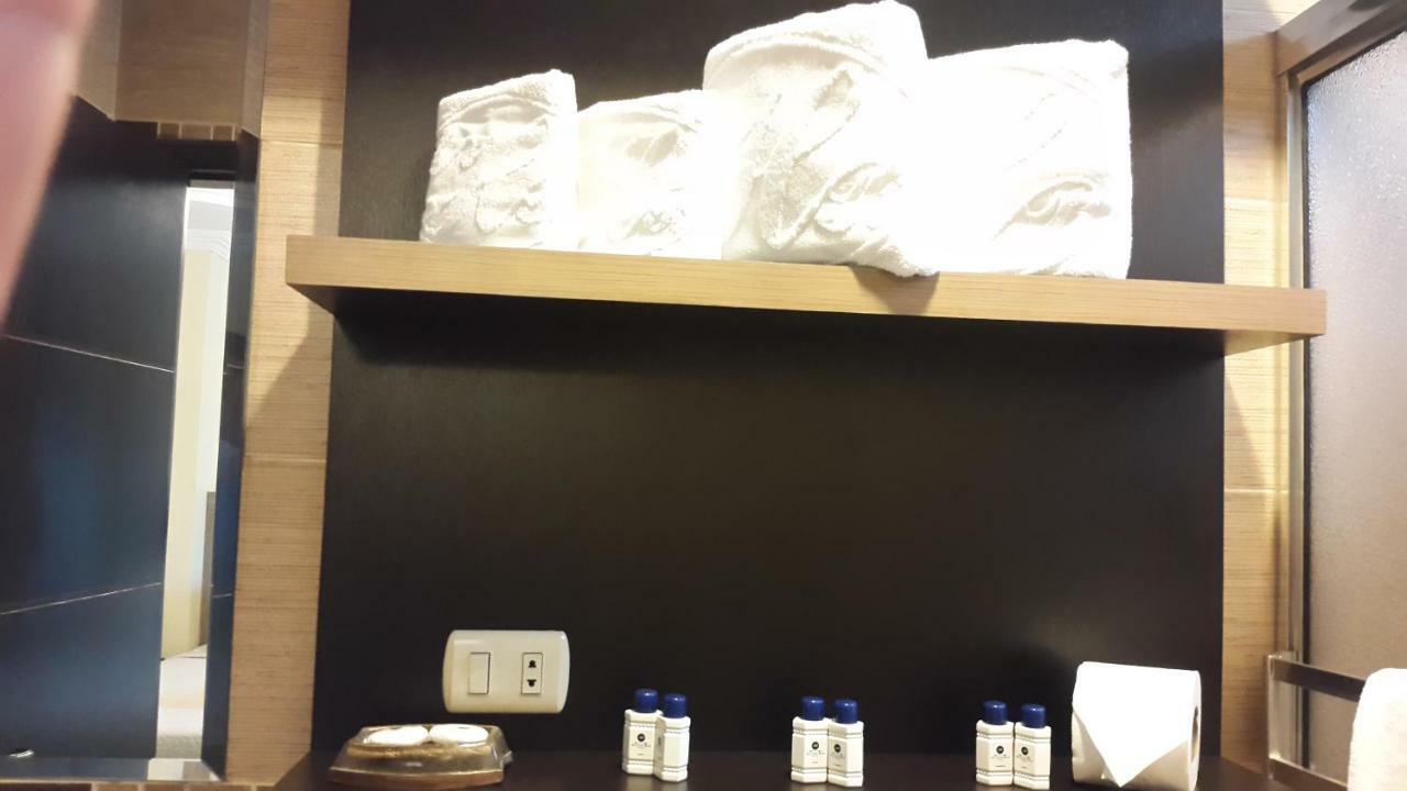 Atlantic Blue Hotel 과야킬 외부 사진